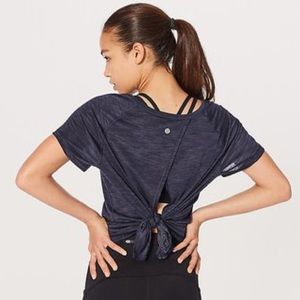 Lululemon Tie Back Tee Sz 2